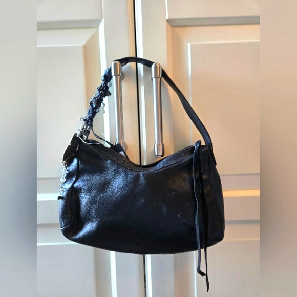 Black  leather hand bag with floral detail - Picture 2 of 14